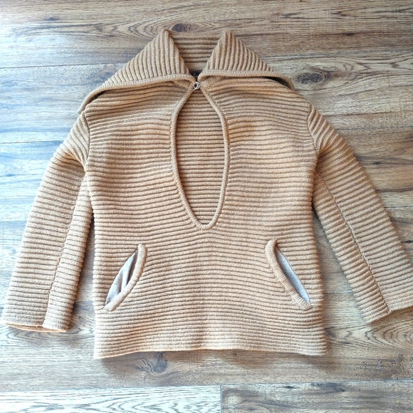 Fendi Sweaters - FENDI - “AUTHENTIC” Tan Ribbed Sweater